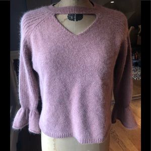 Few Moda medium apricot bell sleeve sweater